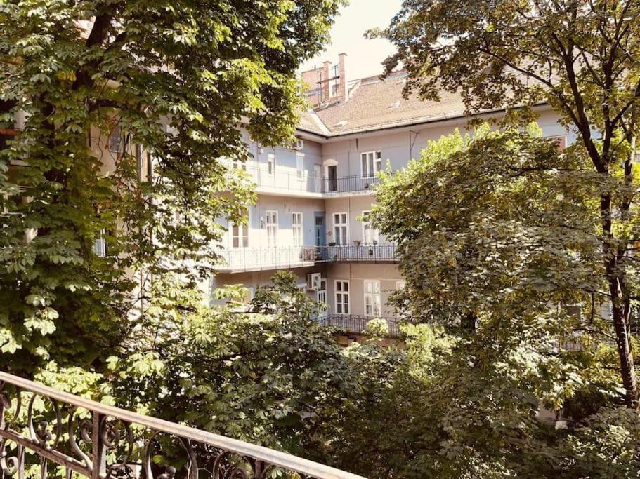 Chestnut Home - A Charming And Warm Feel Place Budapest Eksteriør billede